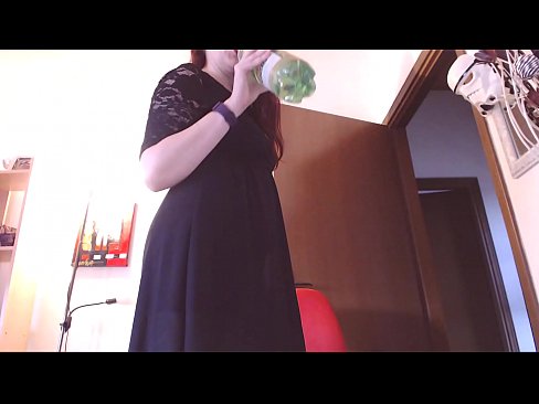 ❤️ Submisivní otrokyně, která miluje špinavé a svůdné kalhotky, je po zhlédnutí tohoto videa nucena masturbovat! Jen porno u cs.hentaiteca.ru